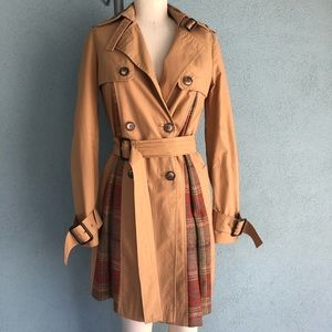 Mustard double-breasted coat with plaid gussets